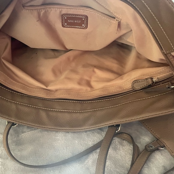 Nine West Tan Large “It Girl” Tote with attached coin purse - Picture 7 of 7